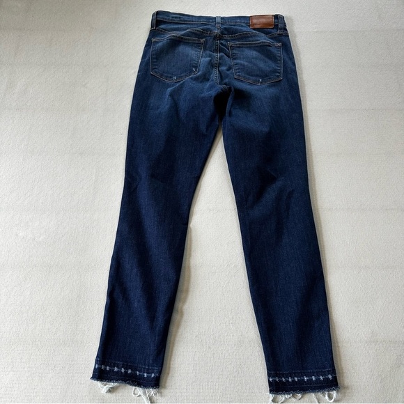 J.Crew Lookout High Rise Skinny Jeans | Size 30 | Distressed Knees | EUC - Picture 5 of 8